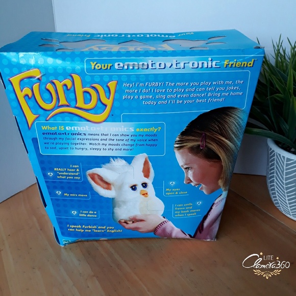 Hastro Furby Pink and White 2005 Rare - Picture 3 of 7